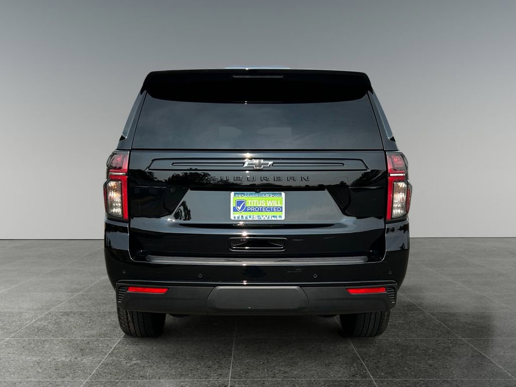 Used 2024 Chevrolet Suburban Z71 w/ Luxury Package image 6