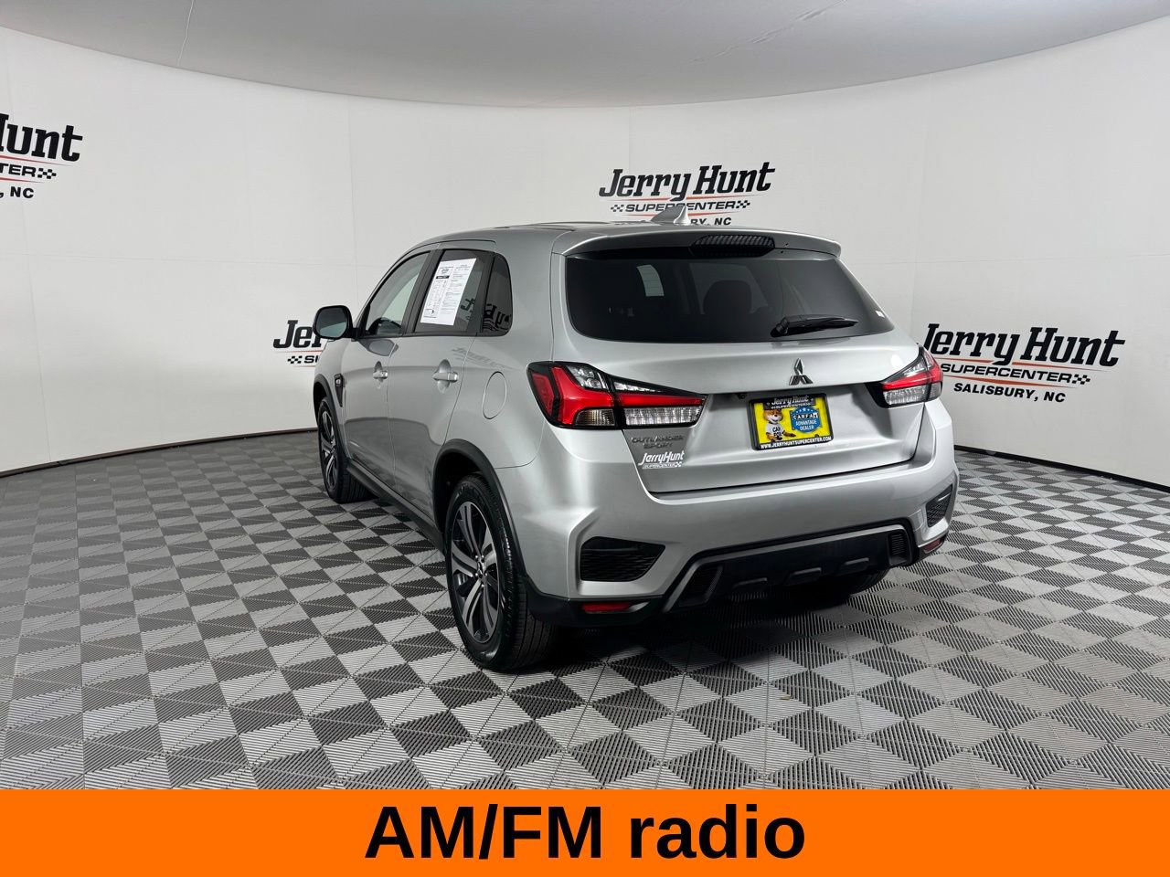 Used 2025 Mitsubishi Outlander Sport ES AWD/4WD image 9