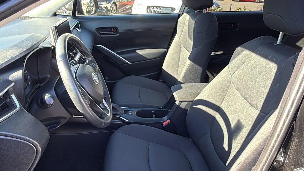 Used 2023 Toyota Corolla Cross LE image 11