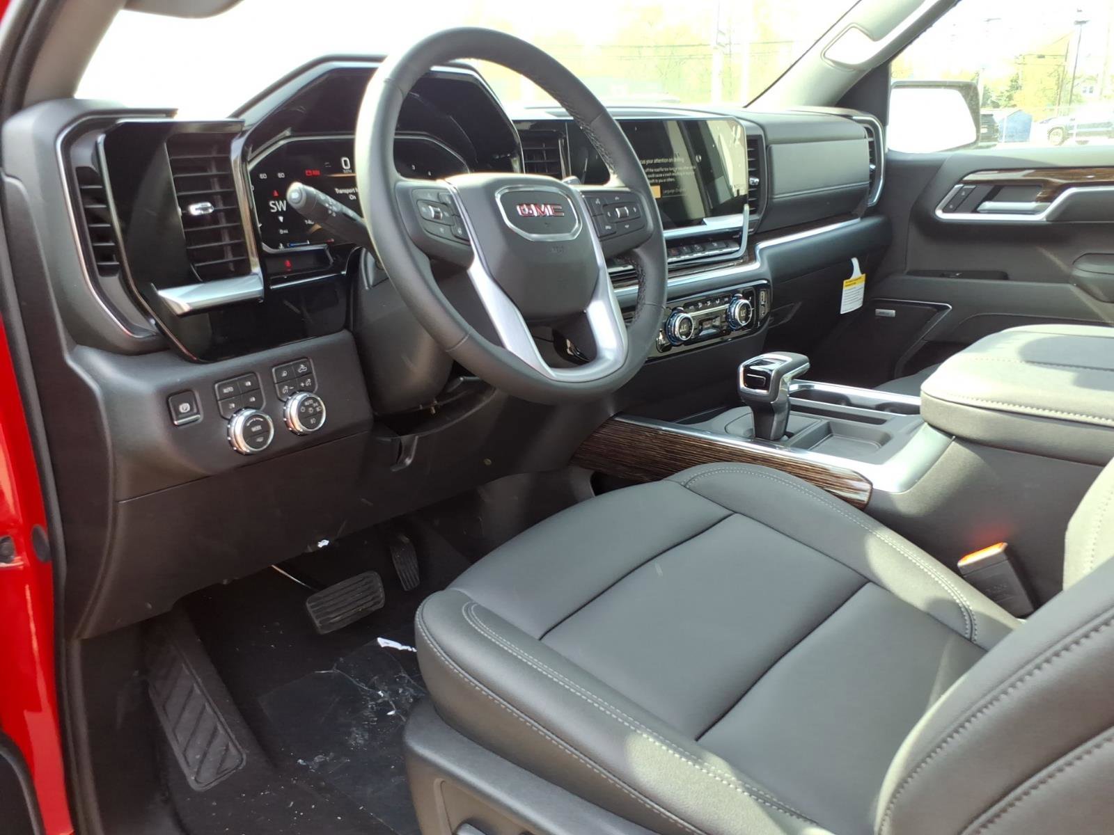 New 2026 GMC Sierra 1500 Elevation w/ Elevation Premium Package AWD/4WD image 12