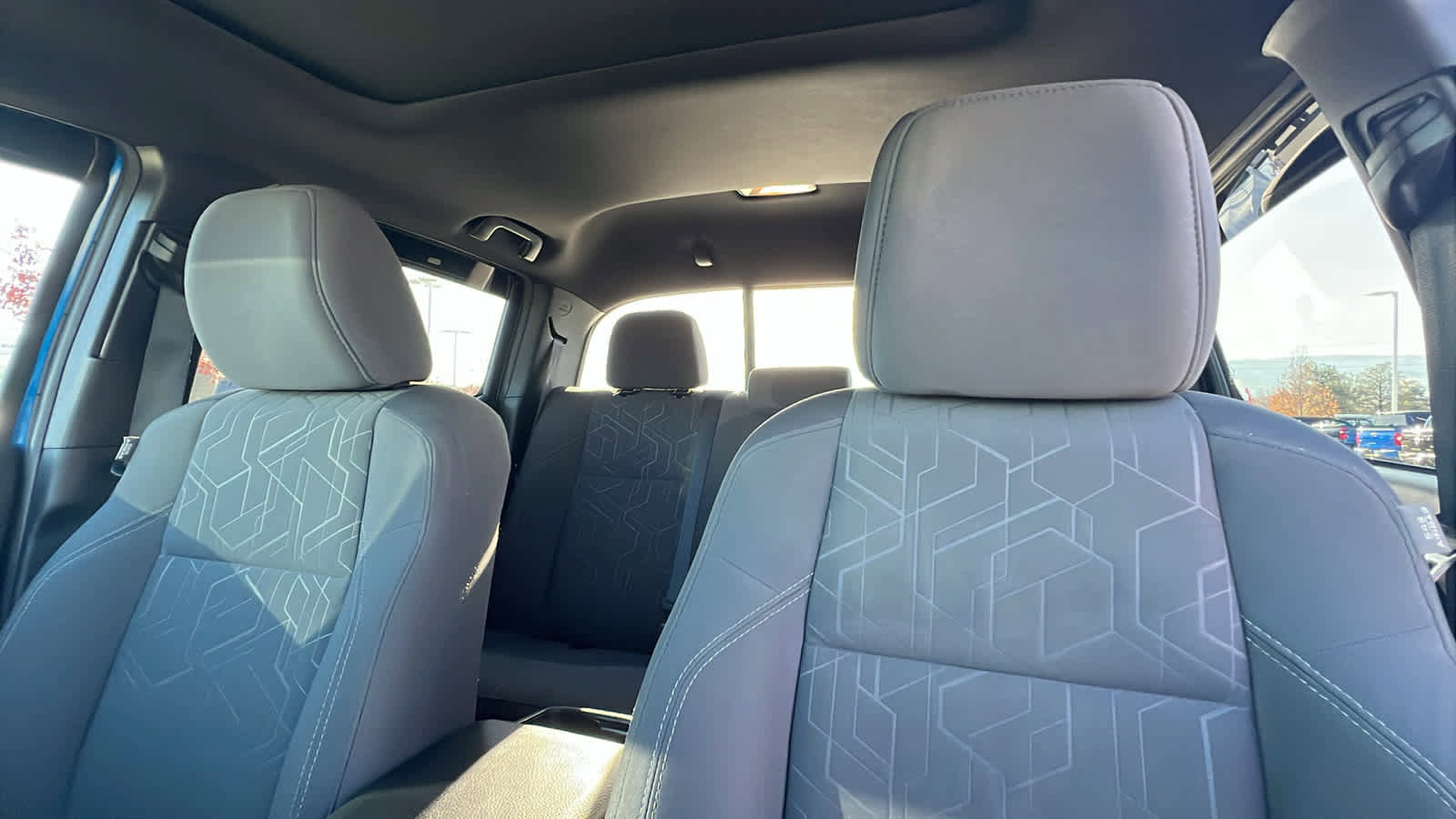 Used 2016 Toyota Tacoma TRD Off-Road image 11