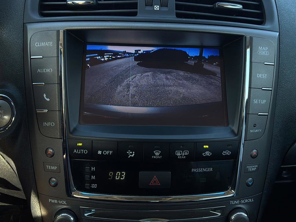 Used 2014 Lexus IS 250C w/ Luxury Package RWD image 22