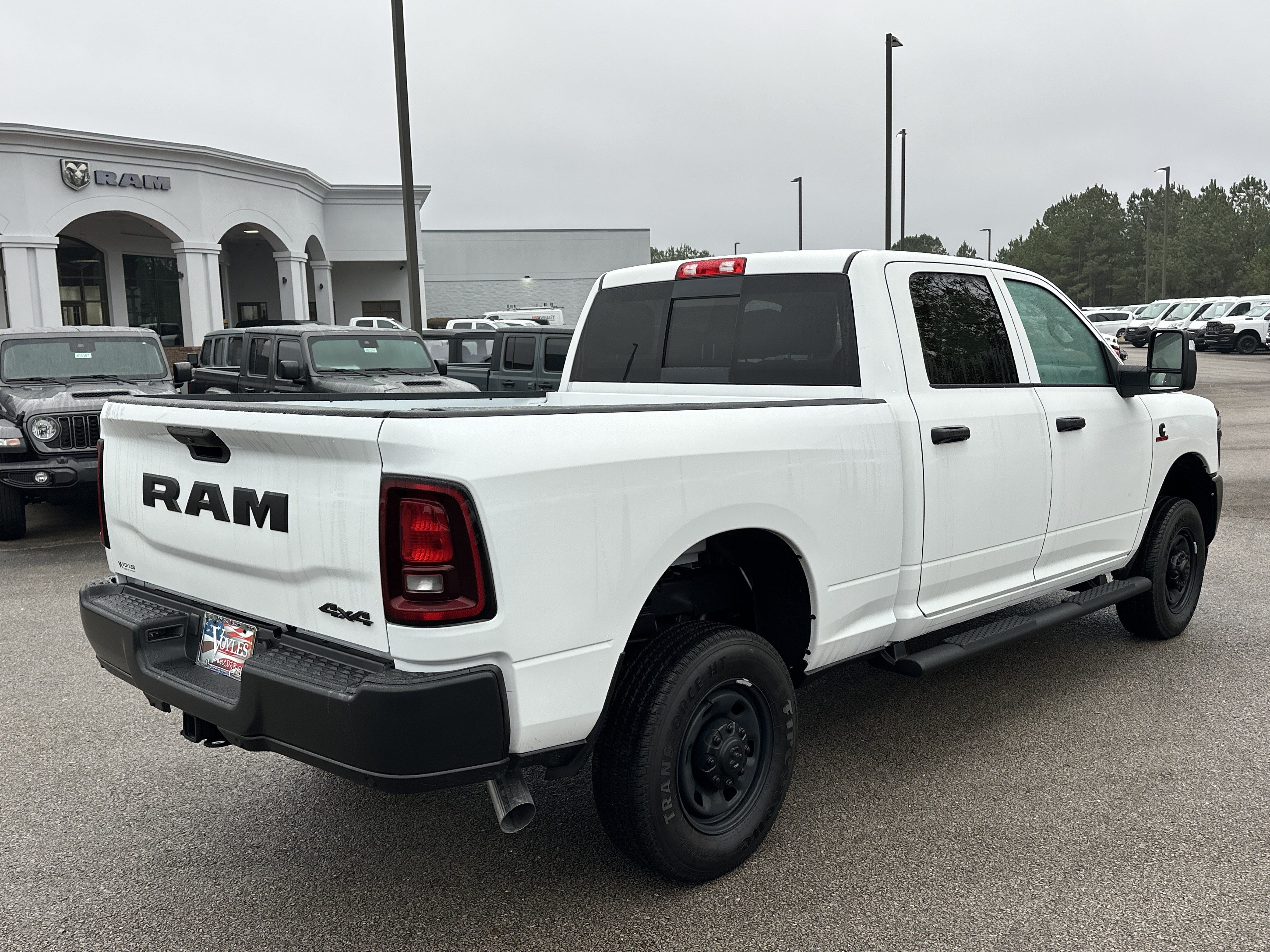 New 2026 RAM 2500 Tradesman AWD/4WD image 7