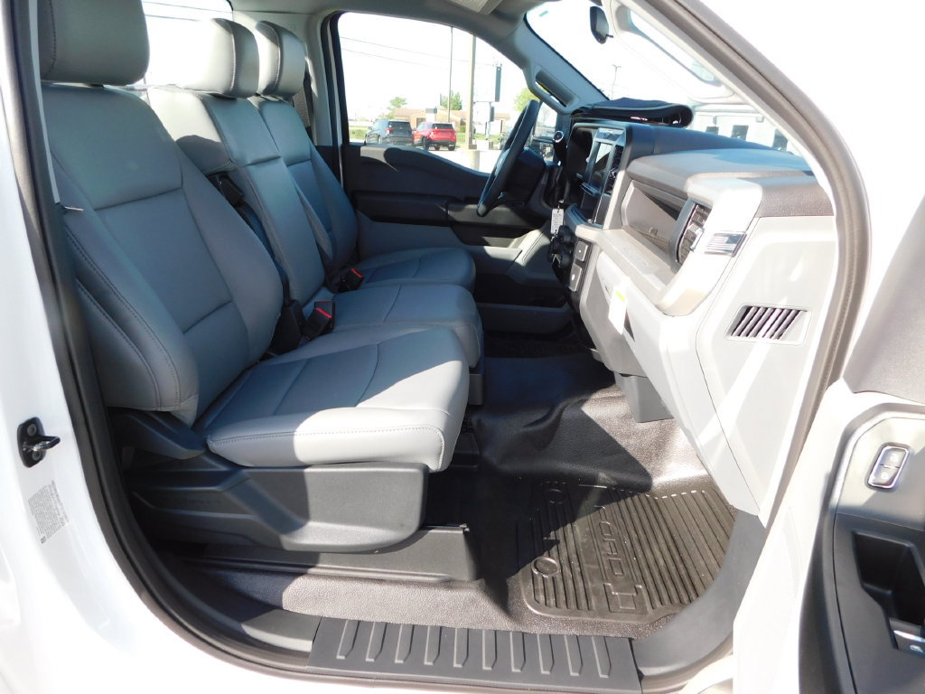 New 2026 Ford F350 XL RWD image 19