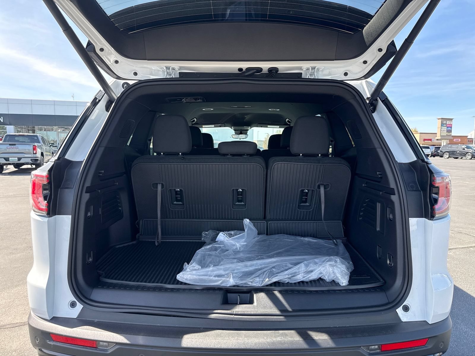New 2026 GMC Acadia Elevation w/ Black Edition AWD/4WD image 22