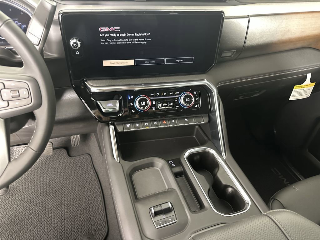 New 2025 GMC Sierra 2500 Denali w/ Denali Reserve Package image 27