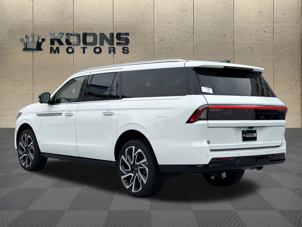 New 2027 Lincoln Navigator L Reserve AWD/4WD image 5