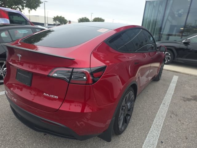 Used 2024 Tesla Model Y Performance image 4