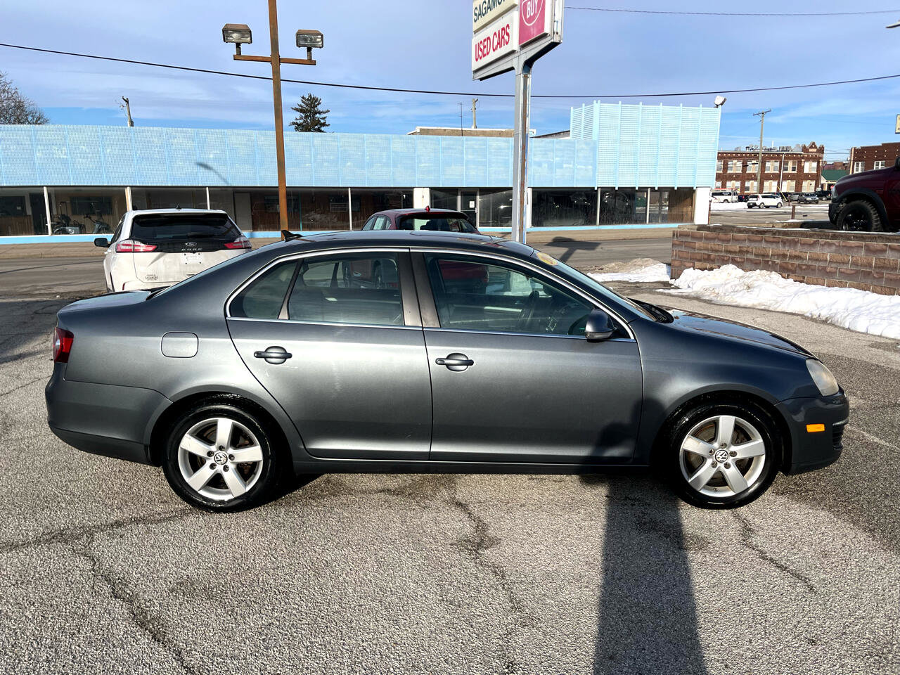 Used 2009 Volkswagen Jetta SE image 2