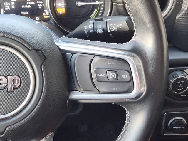 Used 2023 Jeep Wrangler Unlimited Sahara w/ Cold Weather Group AWD/4WD image 30