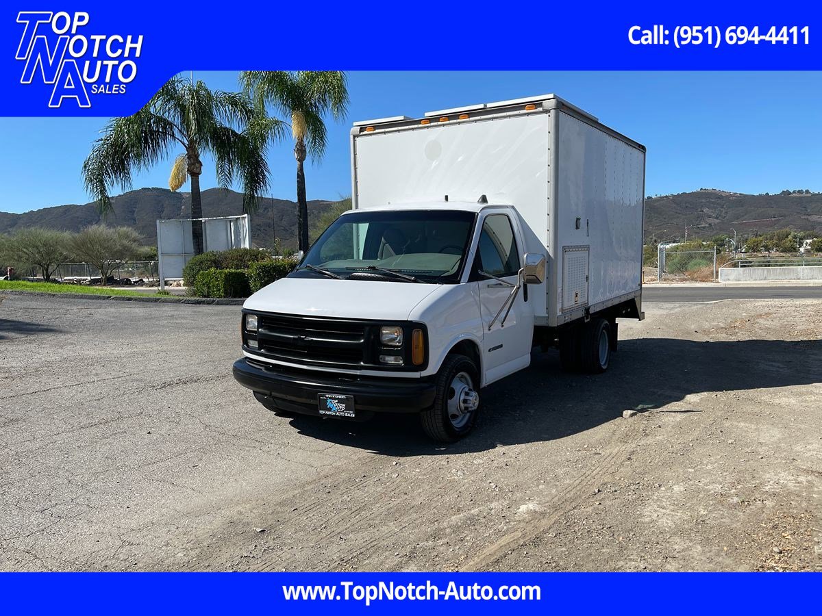 Used 2000 Chevrolet Express 3500