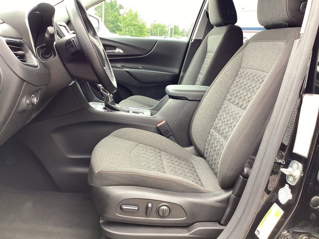 Used 2024 Chevrolet Equinox LT image 17