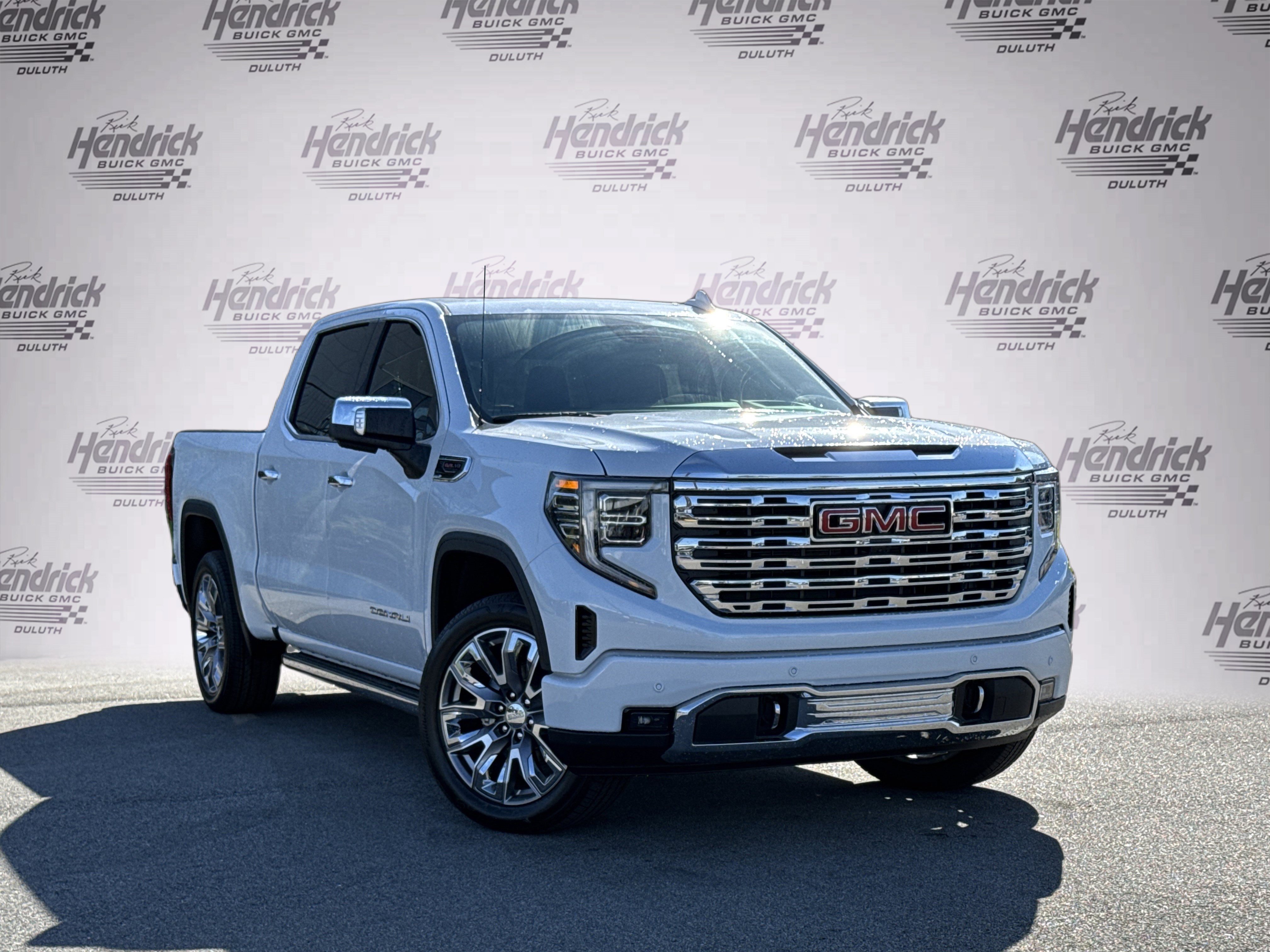 New 2026 GMC Sierra 1500 Denali w/ Denali Reserve Package AWD/4WD image 2