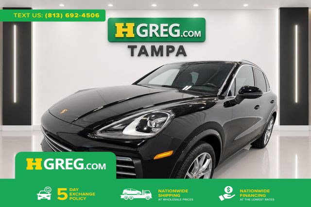 Used 2023 Porsche Cayenne w/ Premium Package AWD/4WD image 1