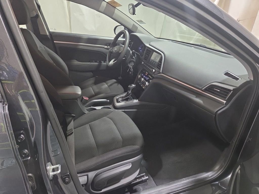 Used 2020 Hyundai Elantra SEL w/ Cargo Package (C1) image 12