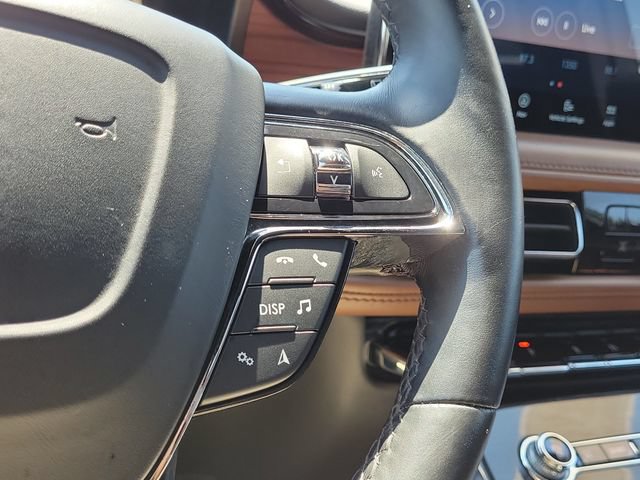 Certified 2023 Lincoln Nautilus Reserve AWD/4WD image 21