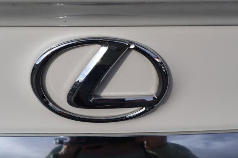 Used 2014 Lexus ES 350 w/ Premium Package image 9