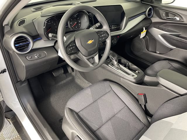 New 2026 Chevrolet Trax LS w/ Driver Confidence Package FWD image 3