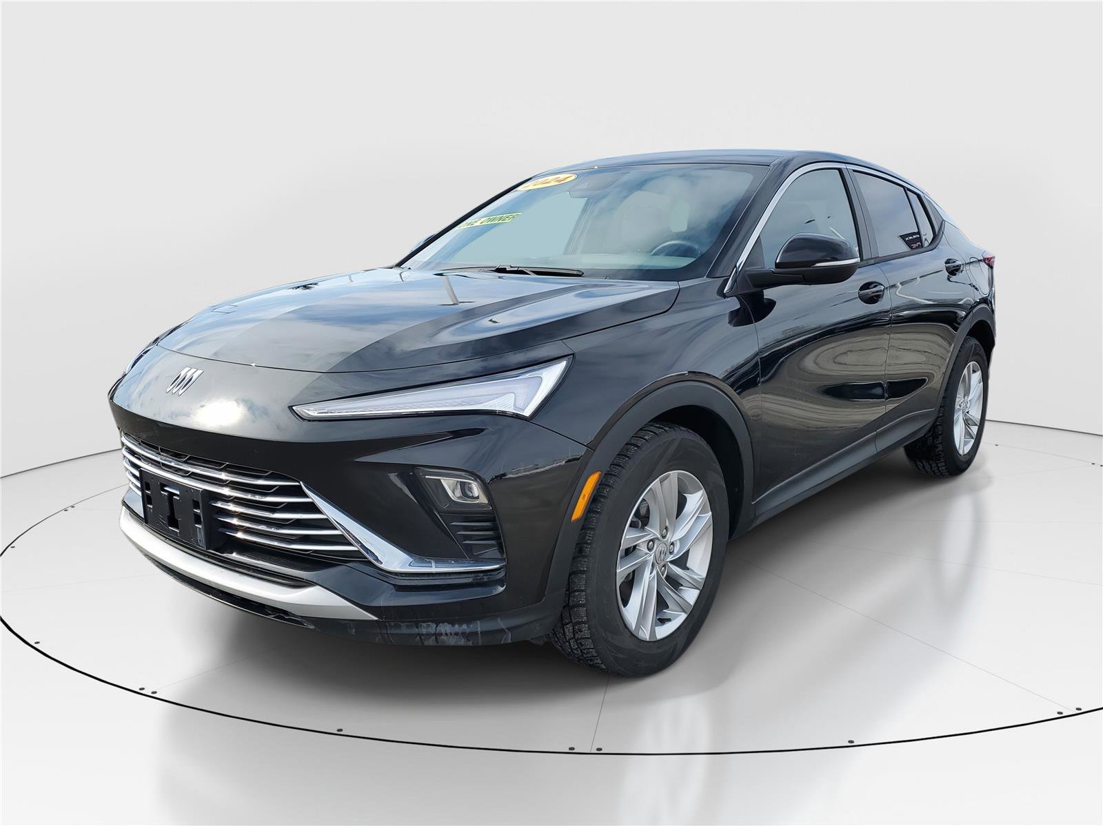 Used 2024 Buick Envista Preferred w/ Convenience I Package image 2