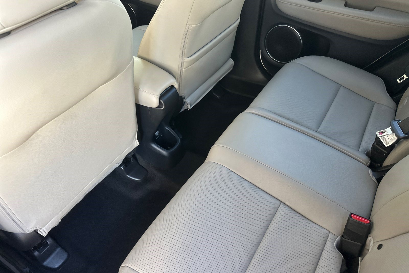 Used 2021 Honda HR-V EX-L image 26