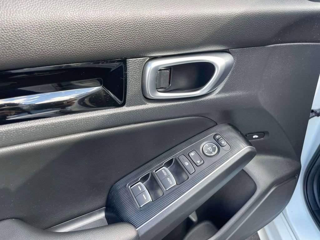 Certified 2024 Honda Civic Touring image 16