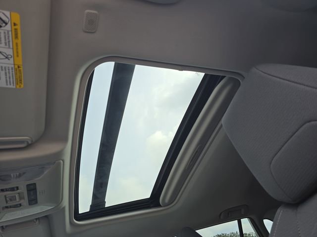 Used 2024 Toyota RAV4 XLE w/ Convenience Package image 30