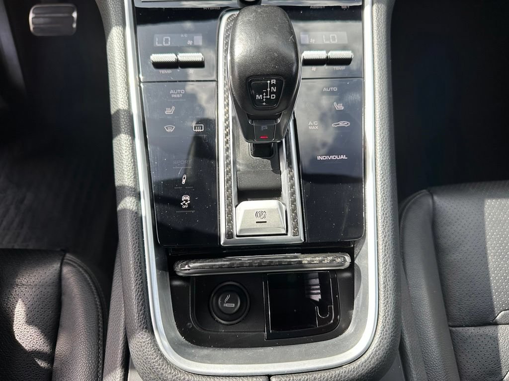 Certified 2018 Porsche Panamera 4 AWD/4WD image 33