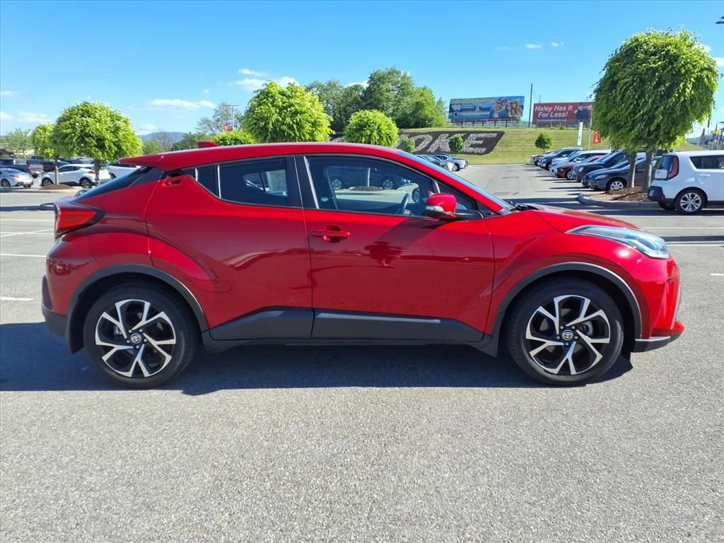 Certified 2021 Toyota C-HR XLE FWD image 3