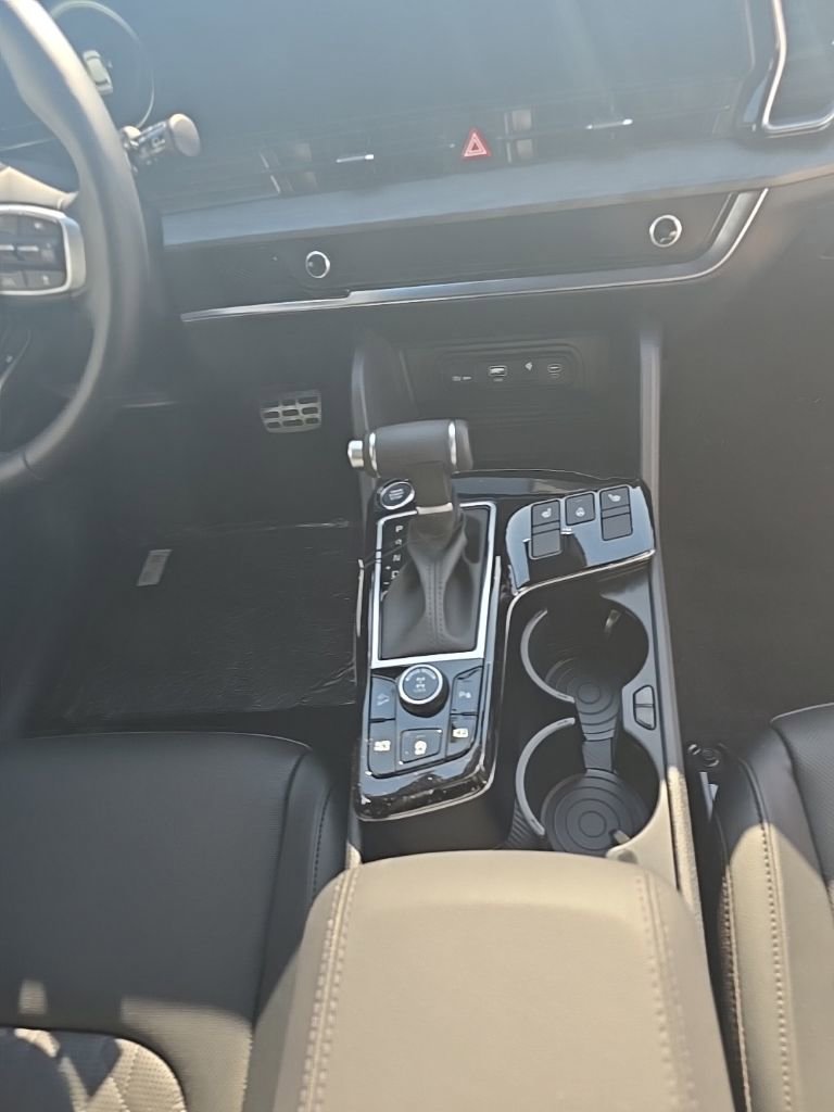New 2025 Kia Sportage X-Pro image 9