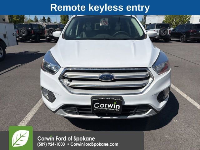 Used 2019 Ford Escape SE AWD/4WD image 4