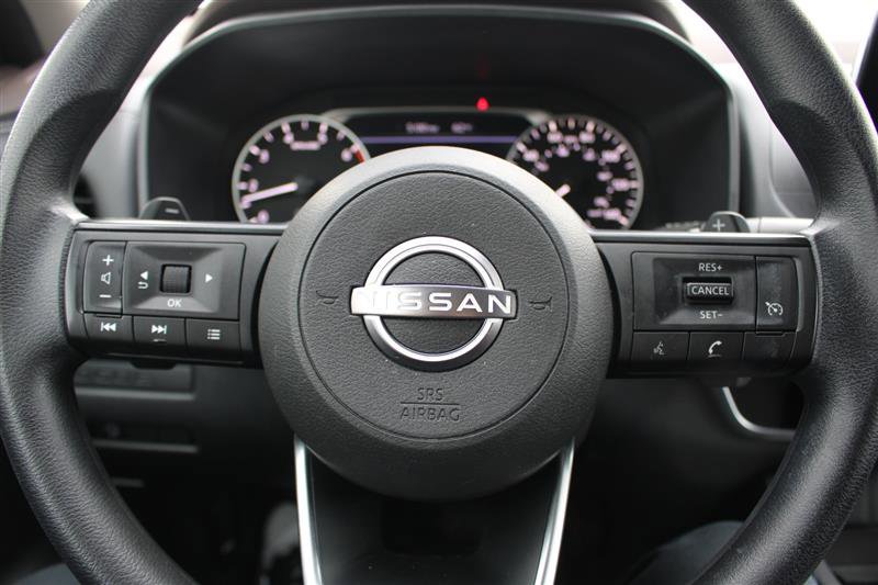 Used 2023 Nissan Rogue S image 14