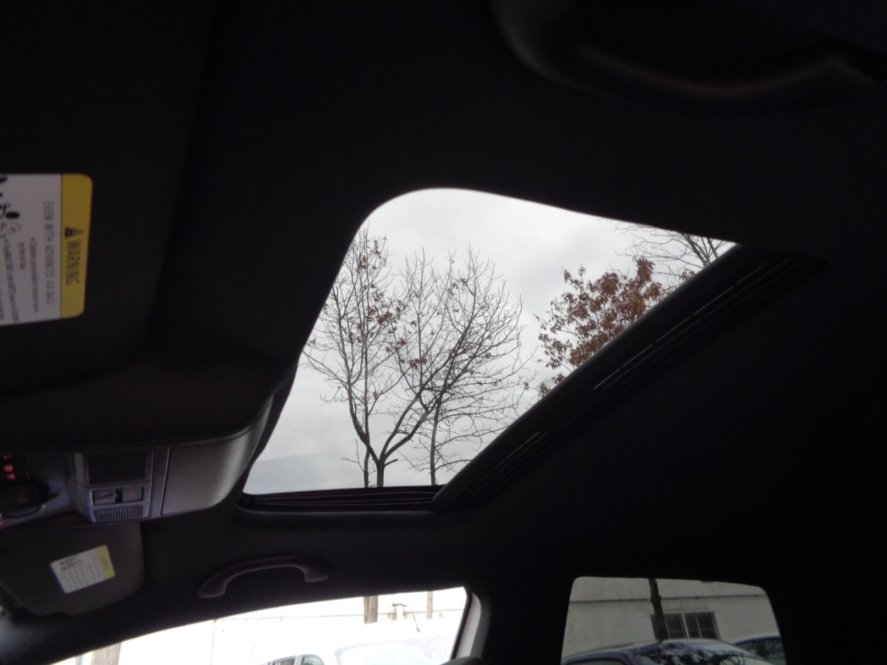 Used 2012 Volkswagen GTI 2-Door image 31