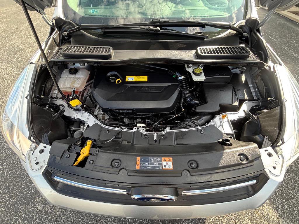 Used 2016 Ford Escape SE AWD/4WD image 40