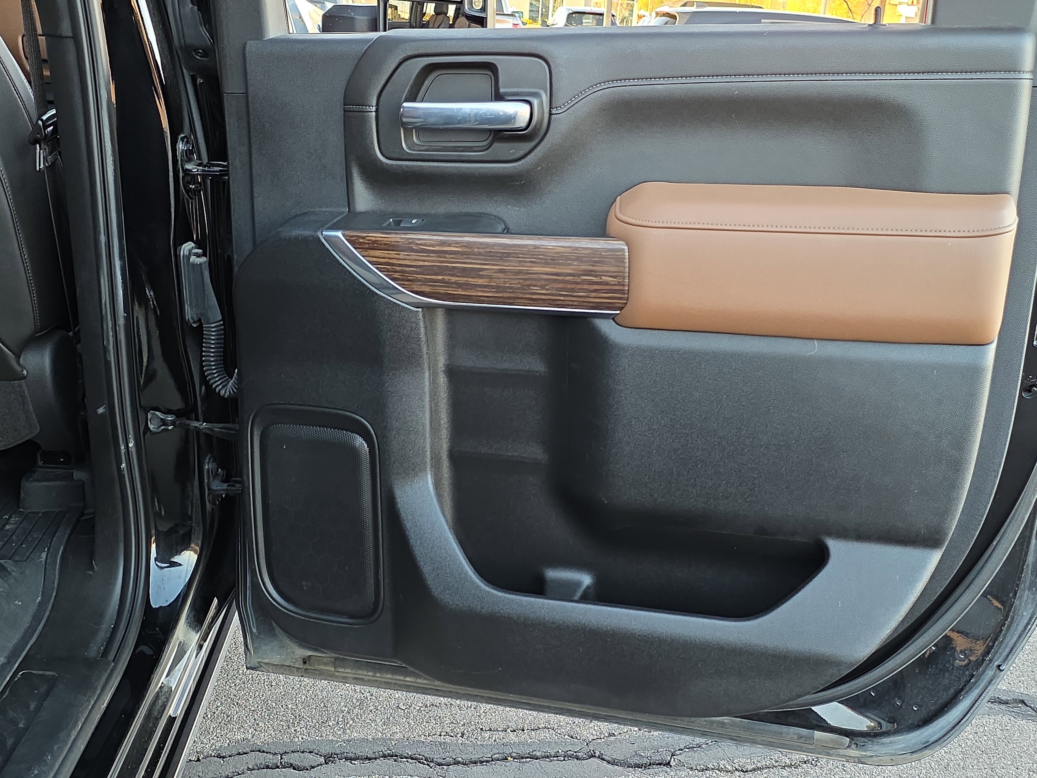 Used 2021 Chevrolet Silverado 2500 High Country w/ Z71 Off-Road Package image 32