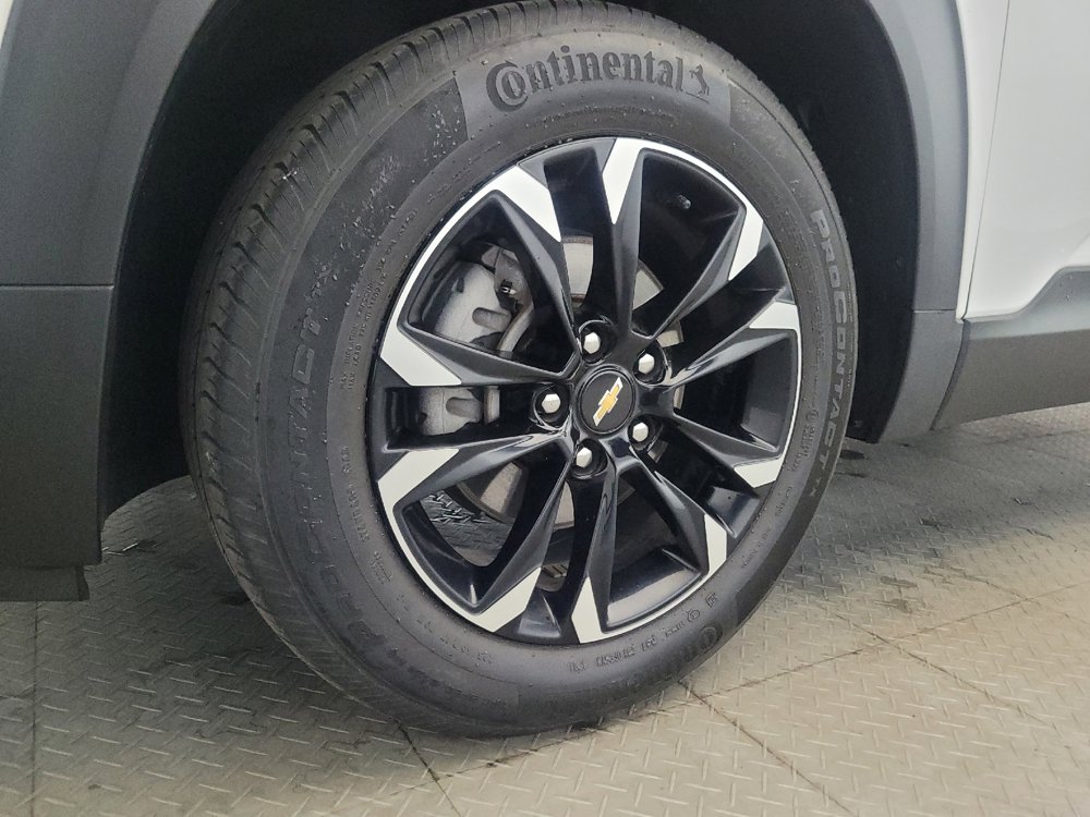 Used 2022 Chevrolet TrailBlazer LT w/ Convenience Package FWD image 31