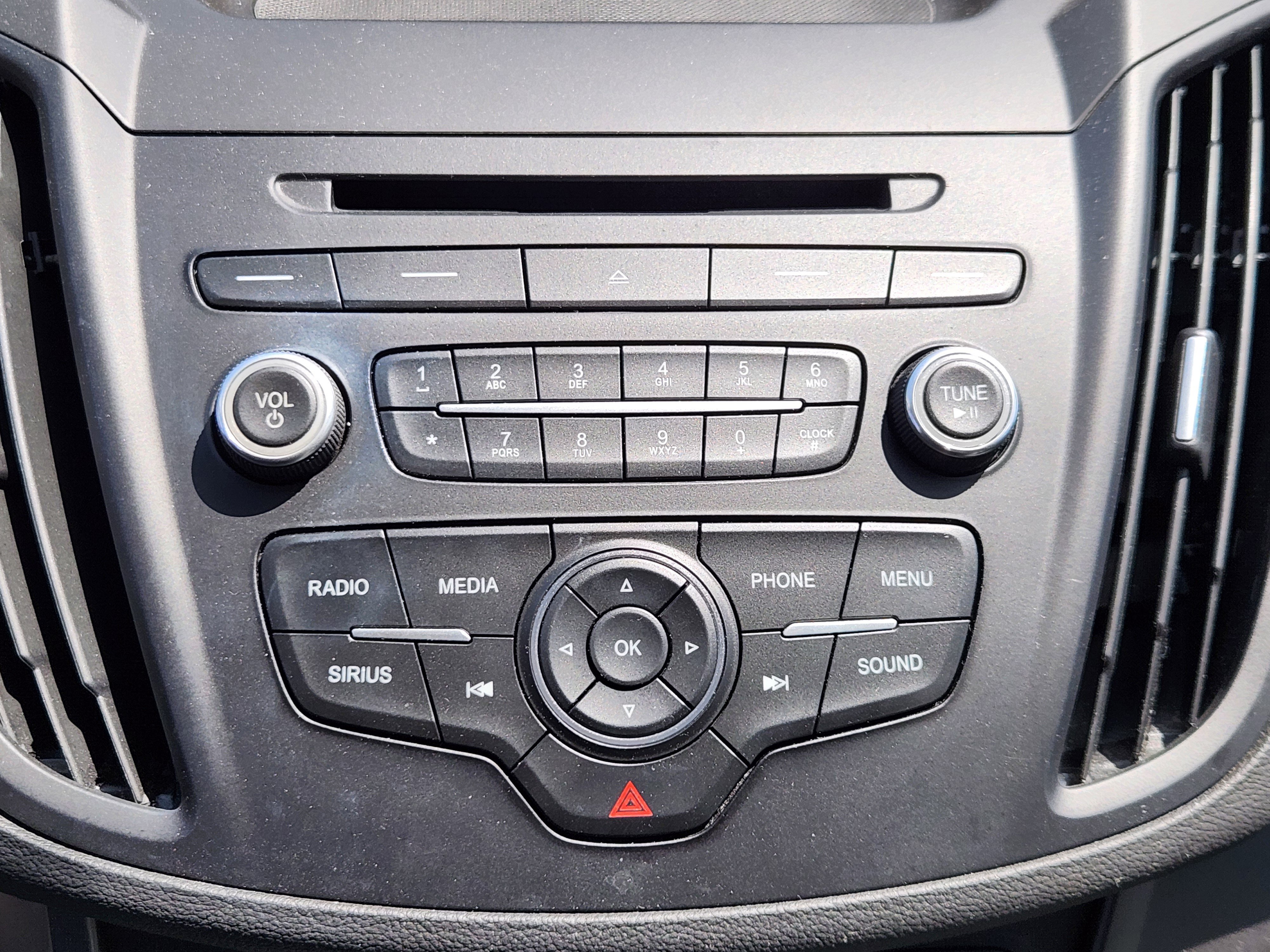 Used 2017 Ford Escape SE FWD image 20