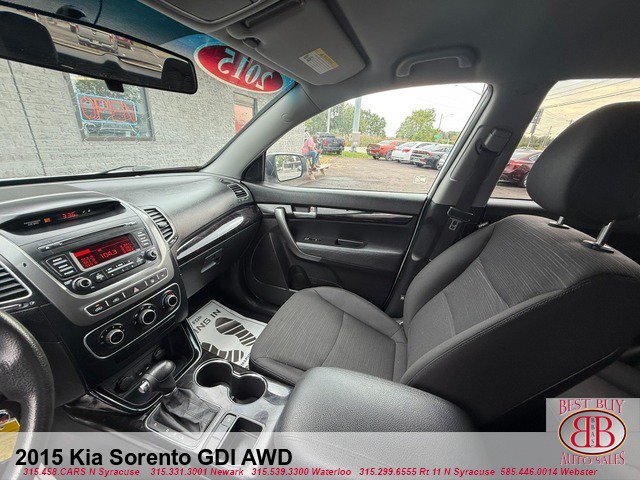 Used 2015 Kia Sorento LX AWD/4WD image 22