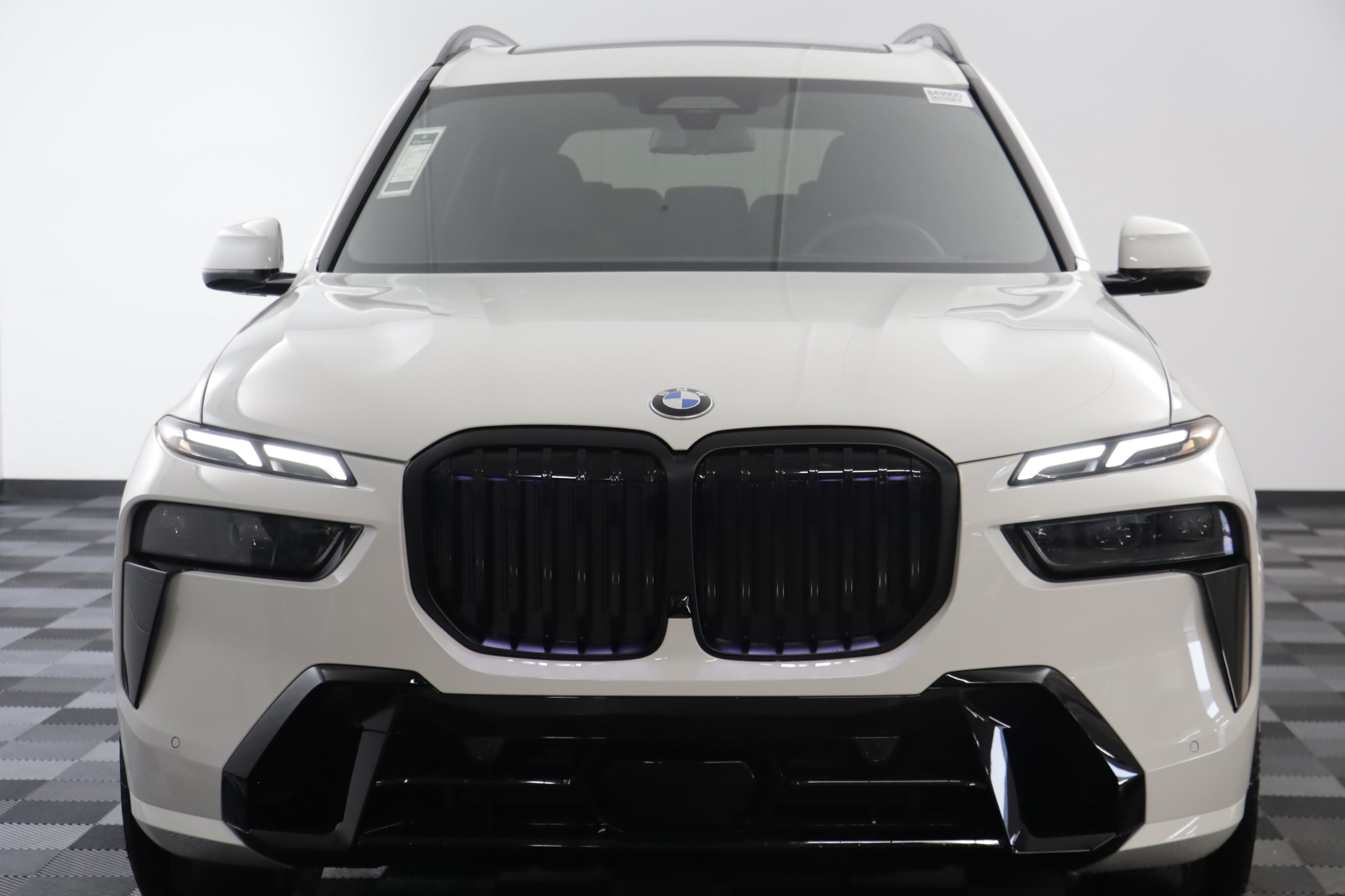 New 2027 BMW X7 xDrive40i w/ M Sport Package AWD/4WD image 23