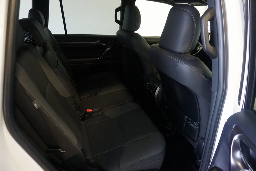 Used 2022 Lexus GX 460 w/ Black Line Special Edition image 25