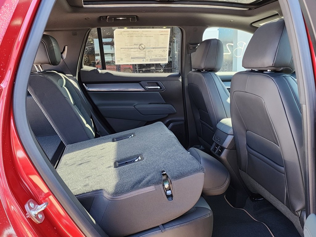 New 2026 GMC Terrain AT4 w/ Convenience Package III image 46