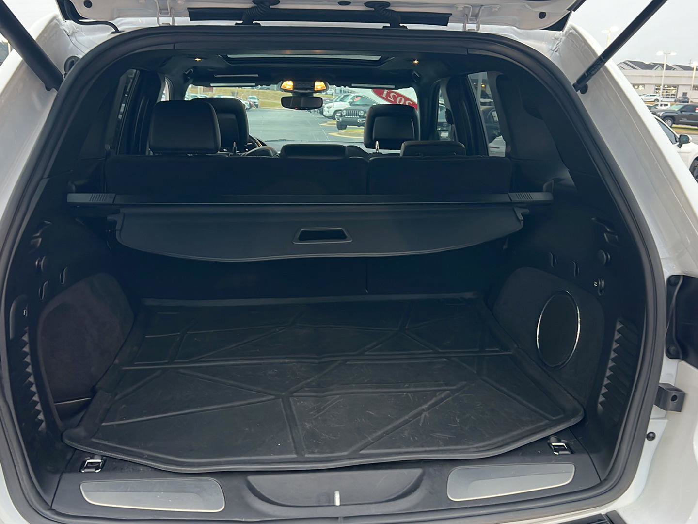 Used 2021 Jeep Grand Cherokee Trailhawk w/ Trailhawk Luxury Group image 37