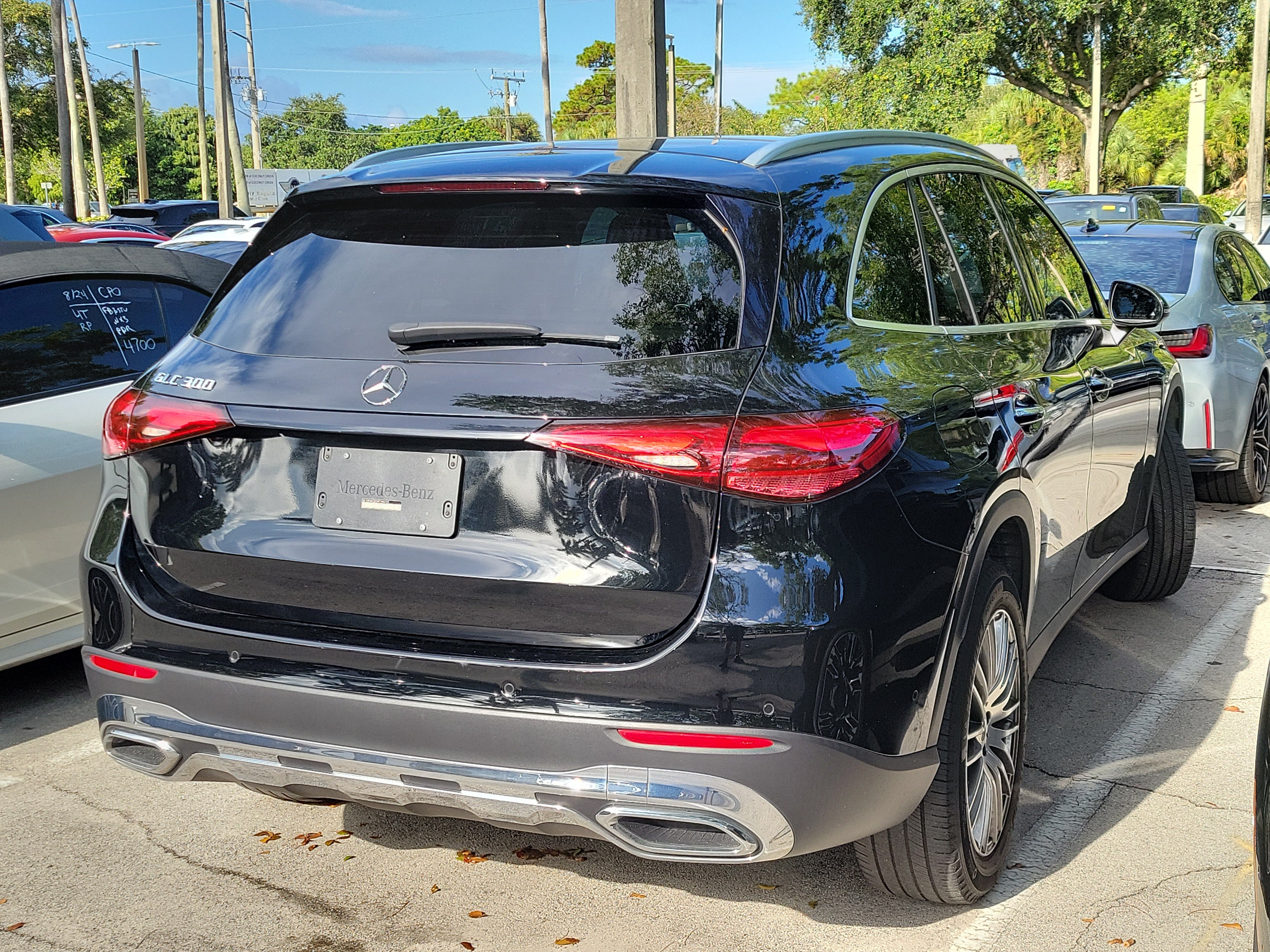 Used 2024 Mercedes-Benz GLC 300 image 5