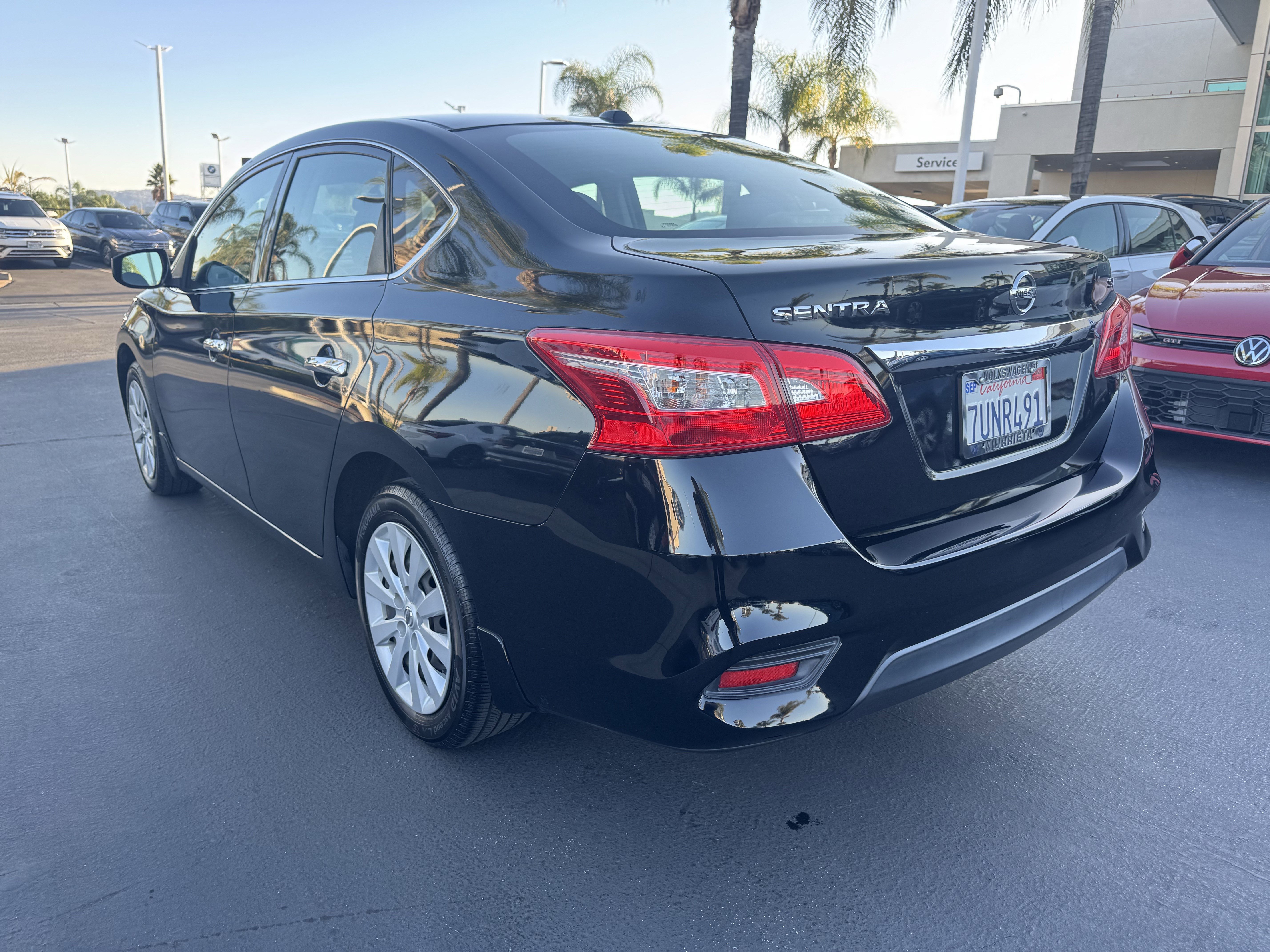 Used 2016 Nissan Sentra SV image 7