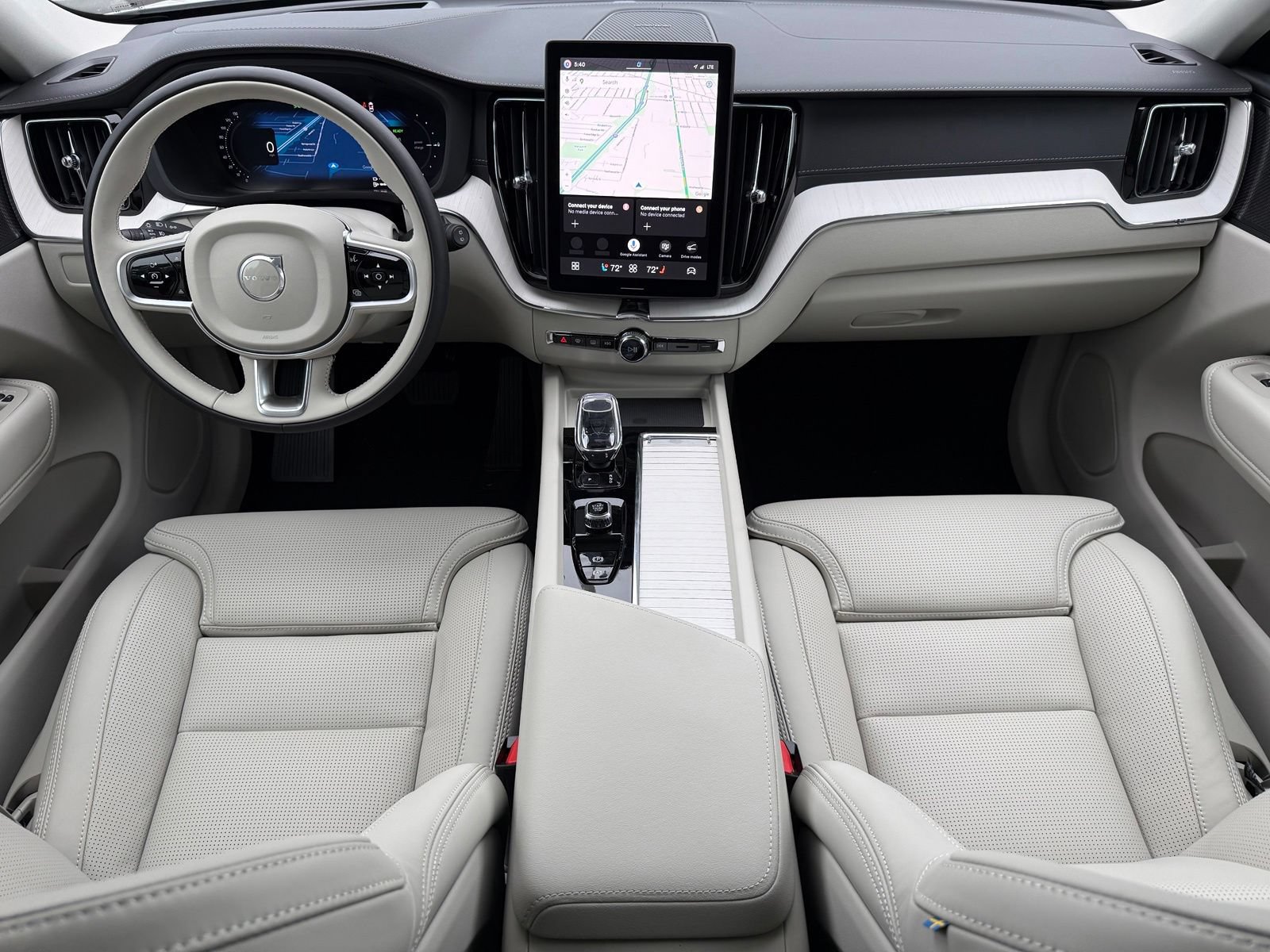 New 2026 Volvo XC60 T8 Ultra w/ Protection Package Premier AWD/4WD image 21