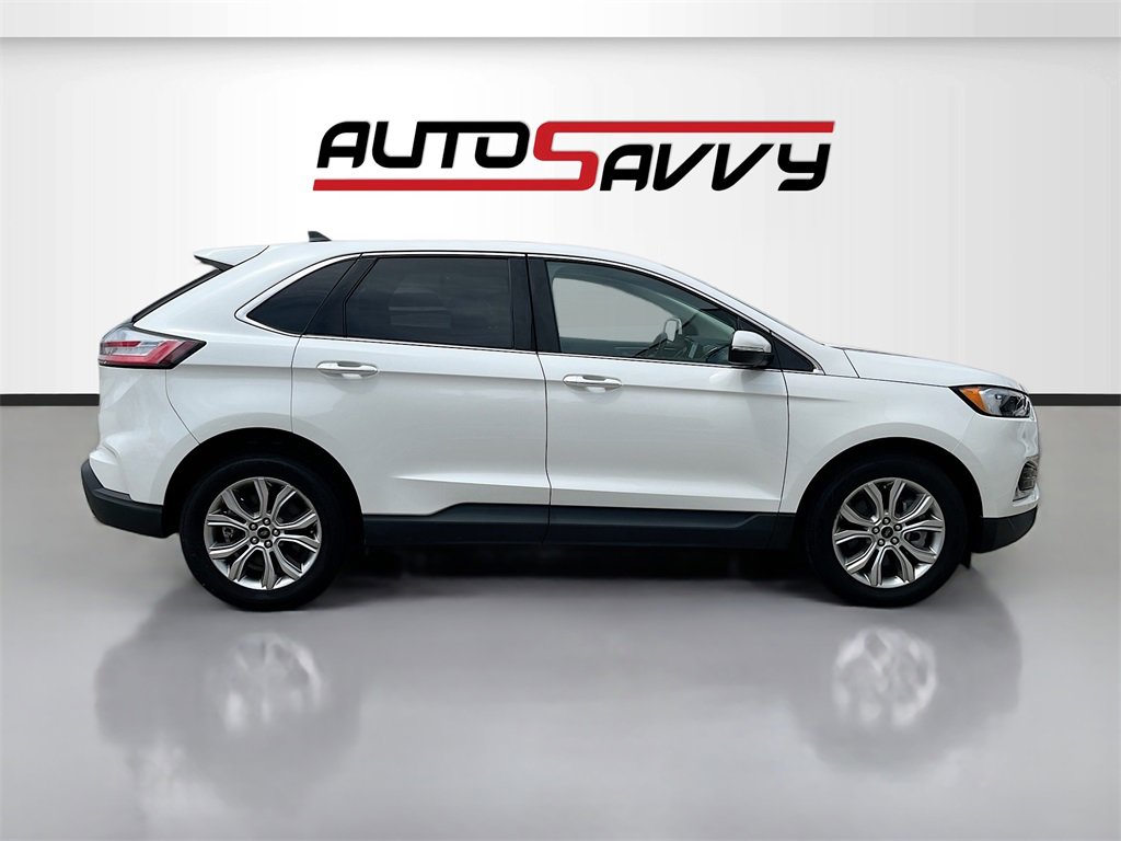 Used 2024 Ford Edge Titanium image 8