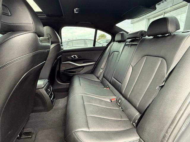 Used 2025 BMW 330i xDrive Sedan w/ M Sport Package image 20
