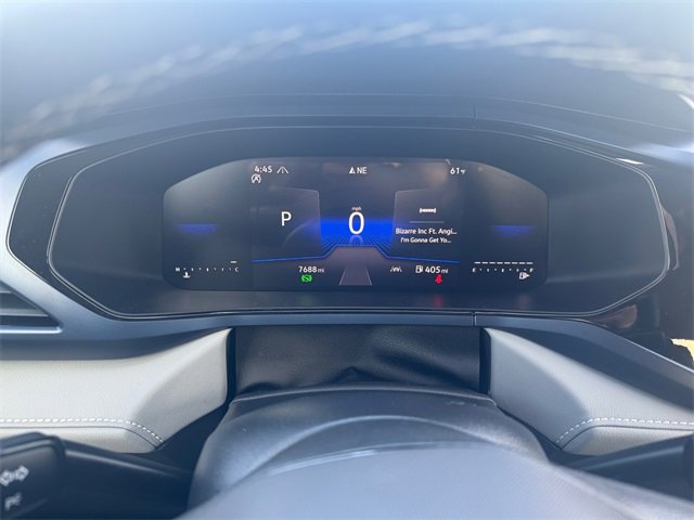 Certified 2024 Volkswagen Taos SE w/ Panoramic Sunroof Package image 14