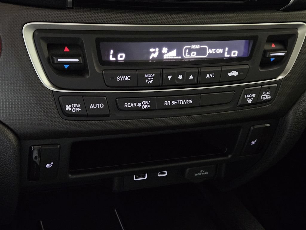 Used 2025 Honda Ridgeline TrailSport image 16