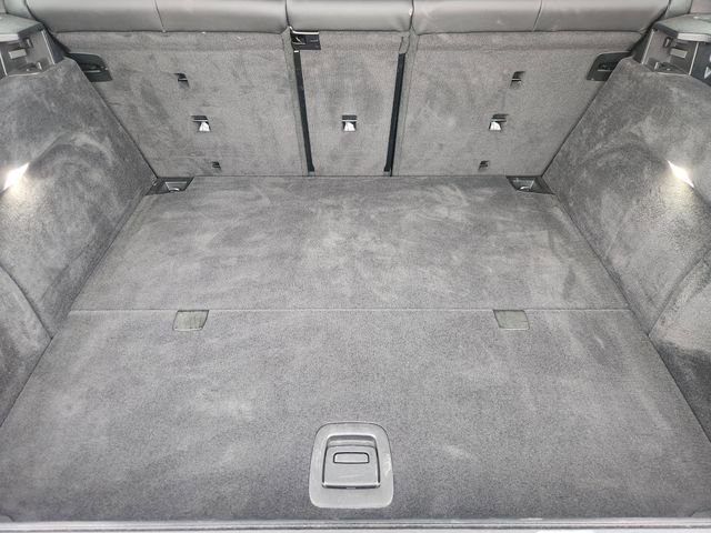 Used 2025 BMW X5 xDrive50e AWD/4WD image 25