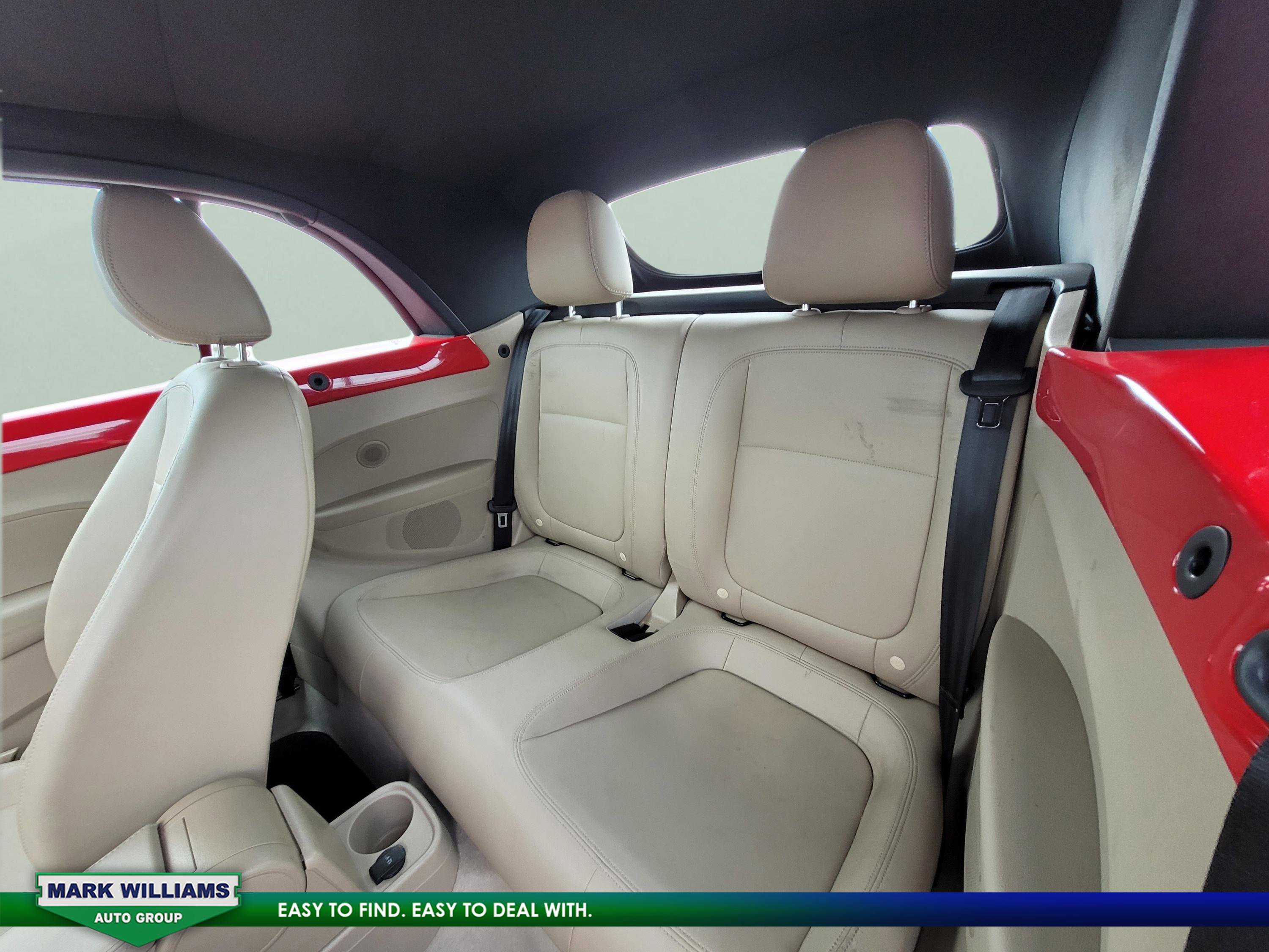 Used 2013 Volkswagen Beetle TDI image 17